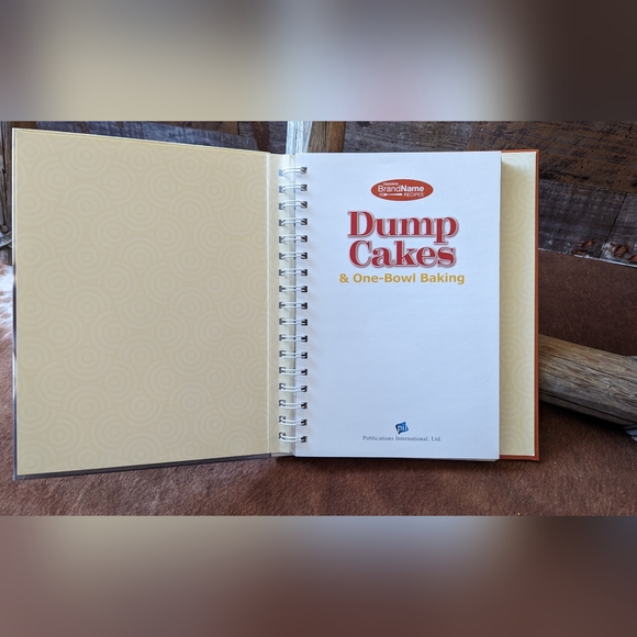 New Dump Cakes Favorite Brand Recipes One Bowl Baking - Picture 7 of 15